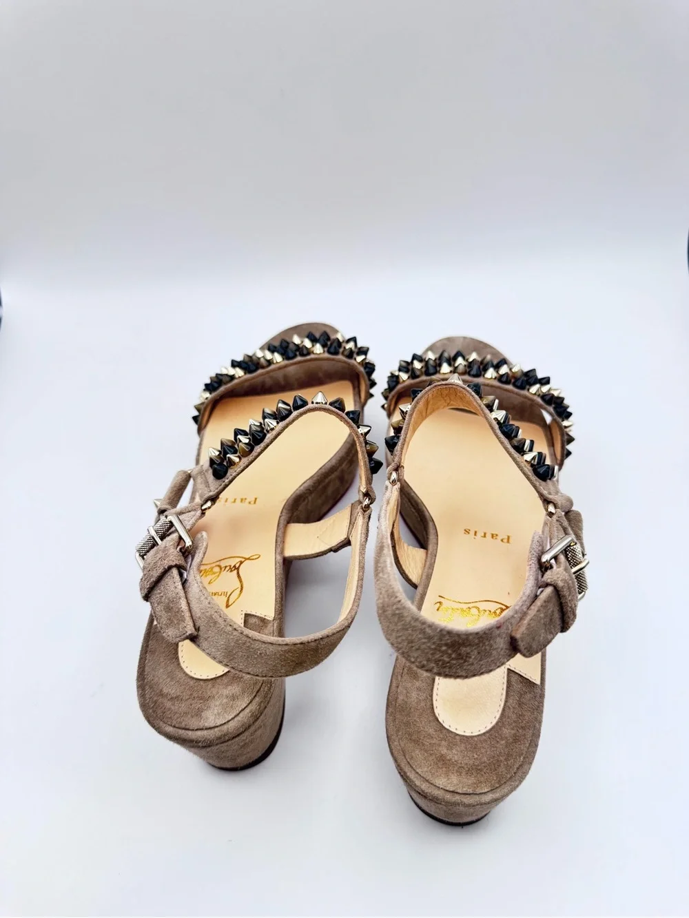 Christian Louboutin Bikee Deck 60 Studded Suede Wedge Sandals Grege 38